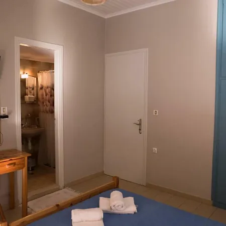 Christina Guest house Nikiana