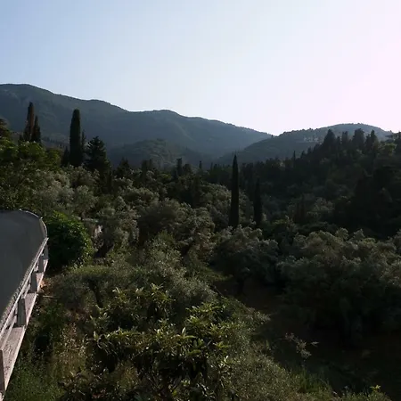 Christina Guest house Nikiana